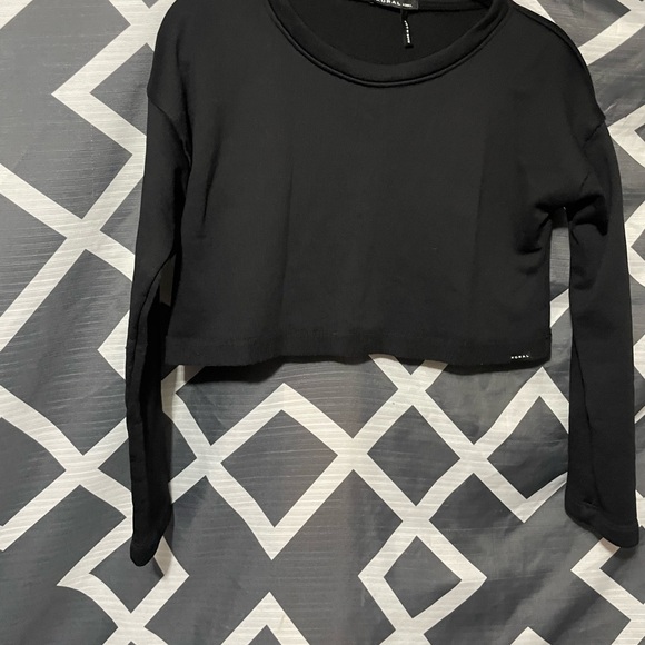 Koral Black Cropped Sweatshirt Long Sleeve Pullover Size XS - Picture 3 of 7